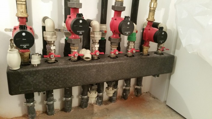 Distribuitor Sinus si Pompe Grundfos 006