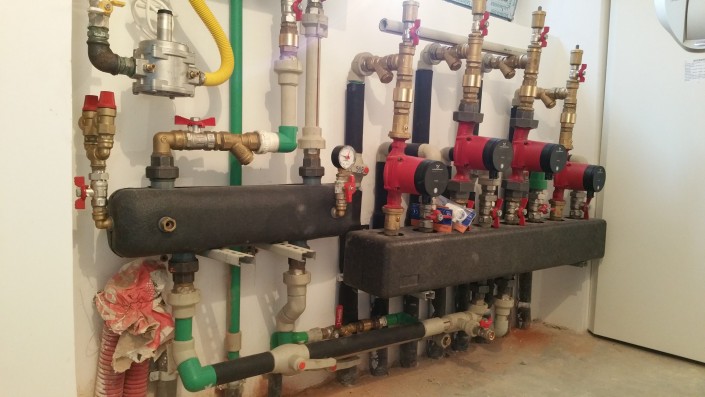 Distribuitor Sinus si Pompe Grundfos 013