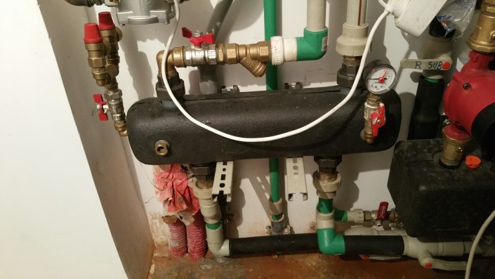 Distribuitor Sinus si Pompe Grundfos 014