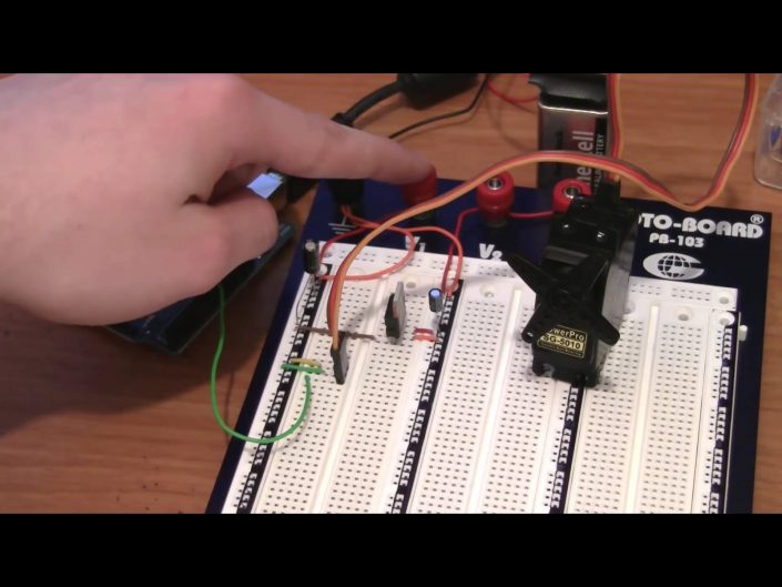 Arduino Scheme si COD 032