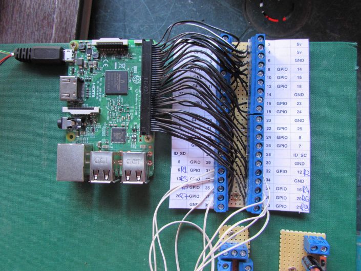 RaspberryPi-3 002