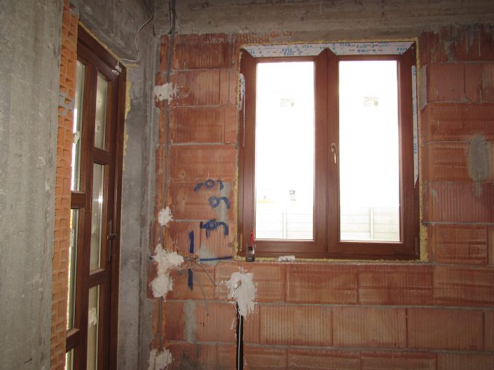 Proiect V&V Electrice si Automatizari Curenti Slabi 014