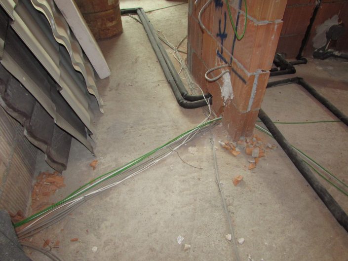 Proiect V&V Electrice si Automatizari Curenti Slabi 015