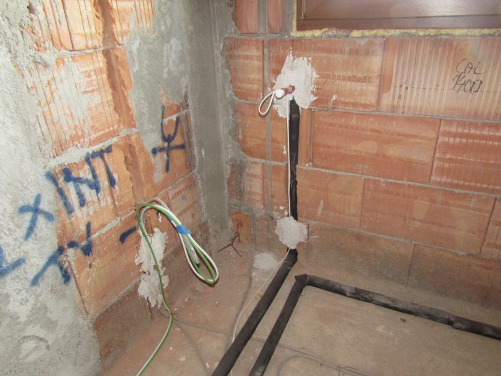 Proiect V&V Electrice si Automatizari Curenti Slabi 017