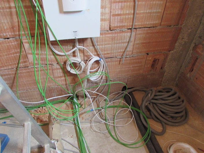 Proiect V&V Electrice si Automatizari Curenti Slabi 022